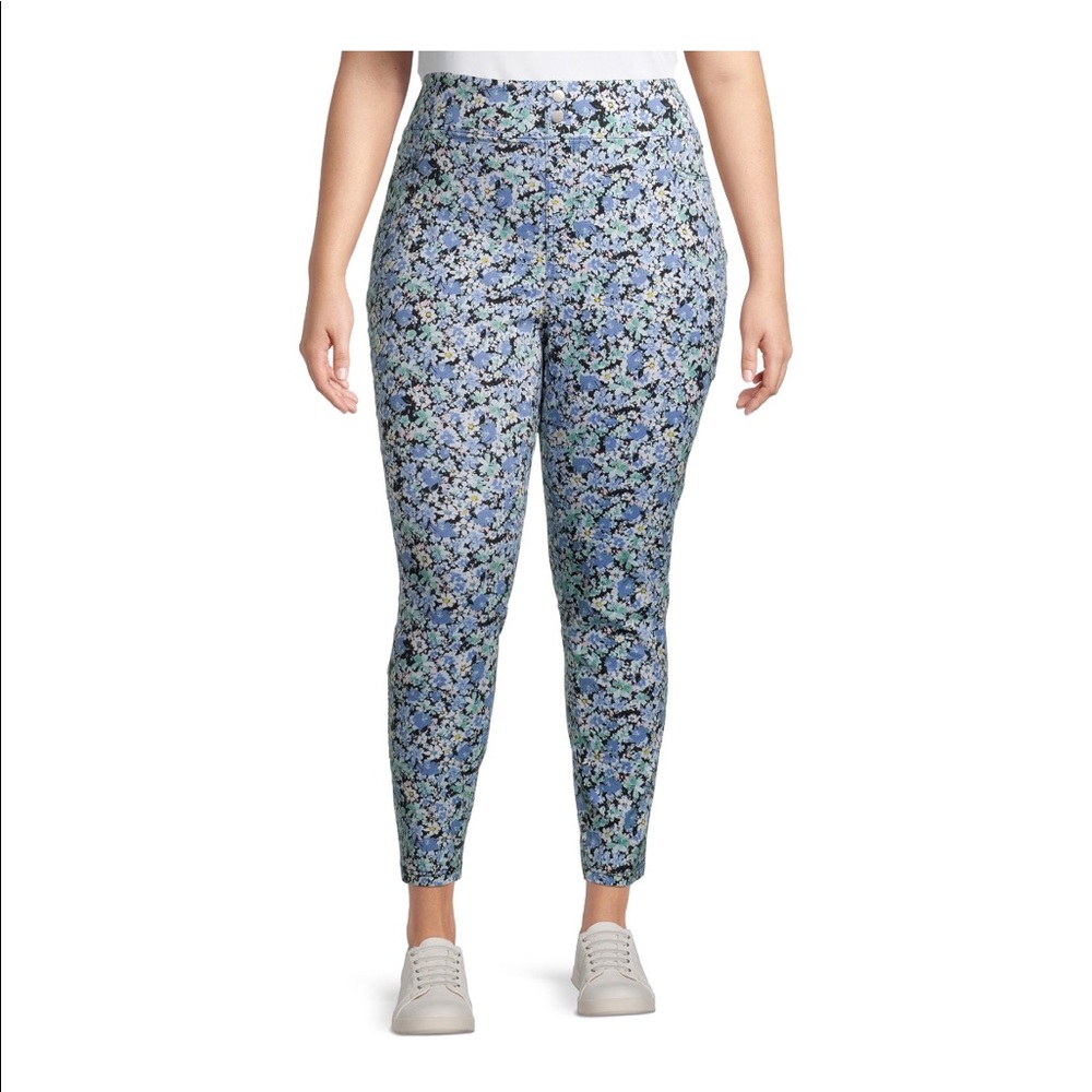 Terra & Sky Women’s Jegging Size 4X(28-30W) Floral